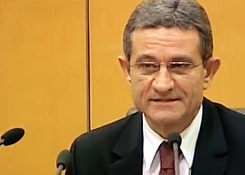 Foto: politikaplus.com