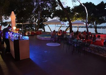 Foto: Beach bar Zaz