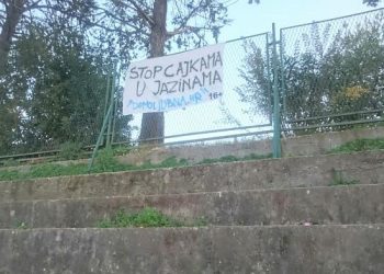Foto: Šesnaest plus