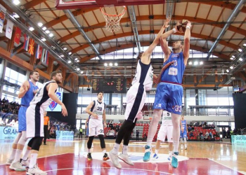 Foto: Igokea/Nenad Vuruna)