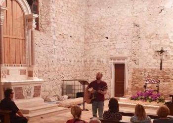 Koncert uz oltar u crkvi na Premudi (Foto: Facebook)