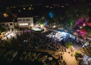 Foto: Naši školji