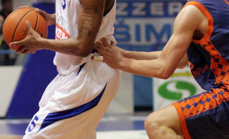 057_zadar_sibenik_3_1208640636.JPG Foto: www.057info.hr