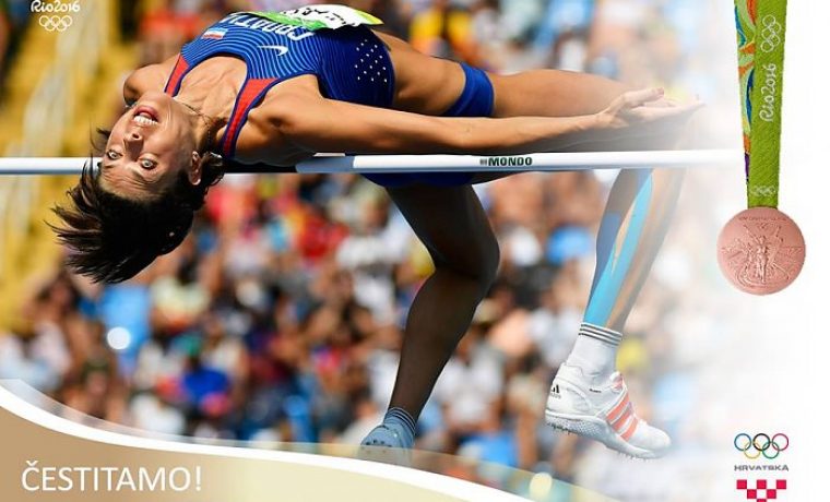 Foto: EPA / Franck Robichon