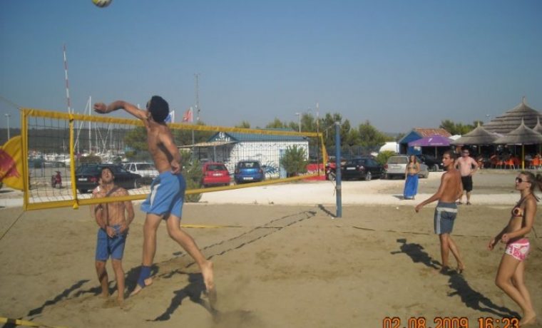 1_1249295772.jpg