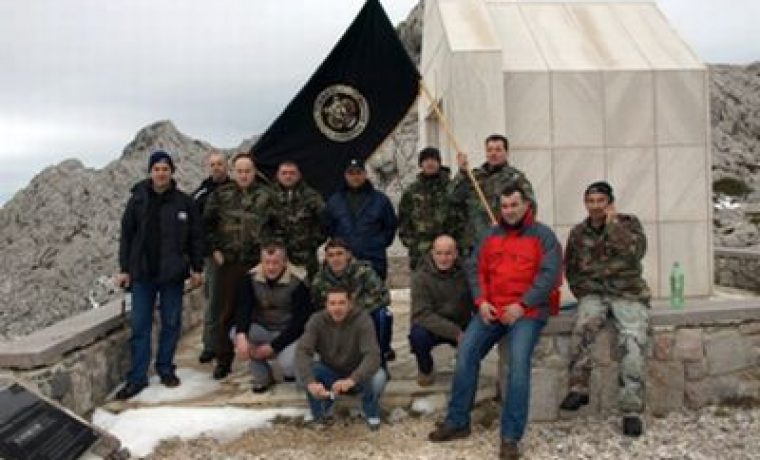 1_GAVRAN_1328270503.jpg 1_GAVRAN_1328270503.jpg