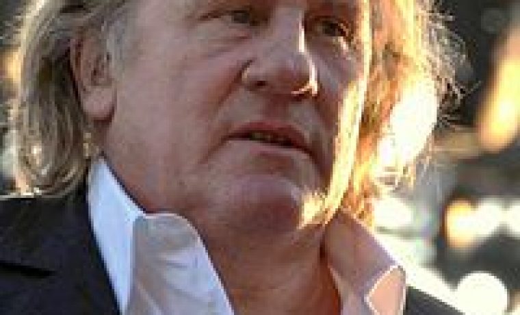200px_Gérard_Depardieu_Cannes_2010_1355170755.jpg Foto: en.wikipedia.org