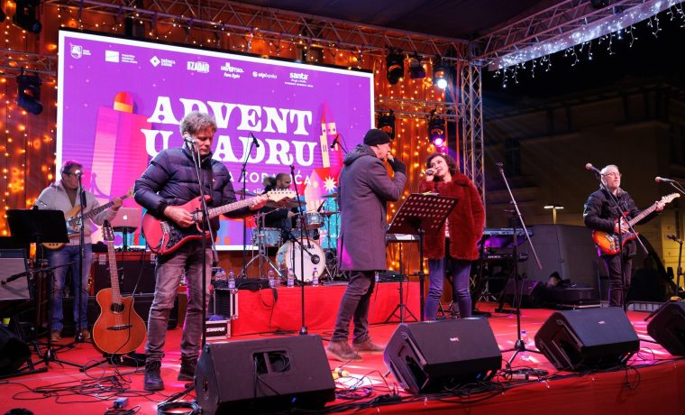 31 Ivana Kindl i grupa Forum Advent u Zadru 25.12.2024, Foto Bojan Bogdanić