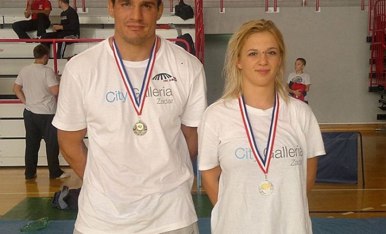 33_1349076314.jpg
