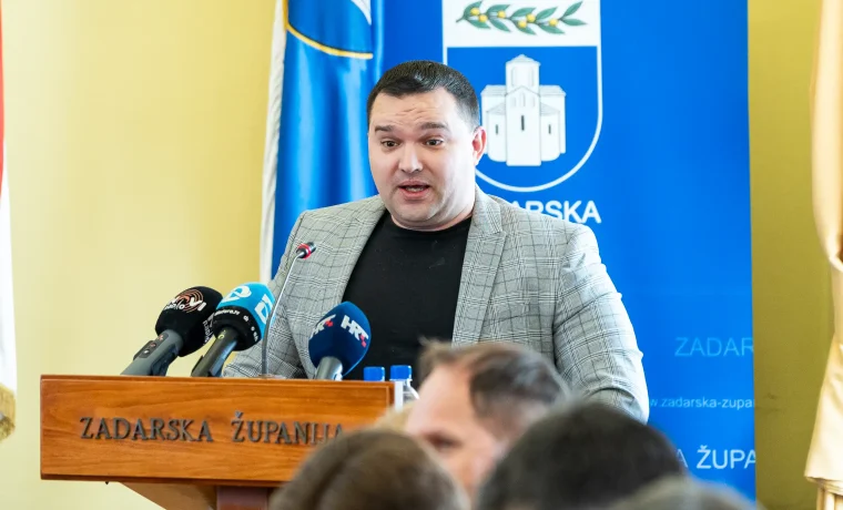5. sjednica Županijske skupštine Zadarske županije (19) mate lukic 5. sjednica Županijske skupštine Zadarske županije (19) mate lukic