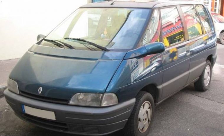 800px_Renault_Espace_II_RN_1218525978.jpg
