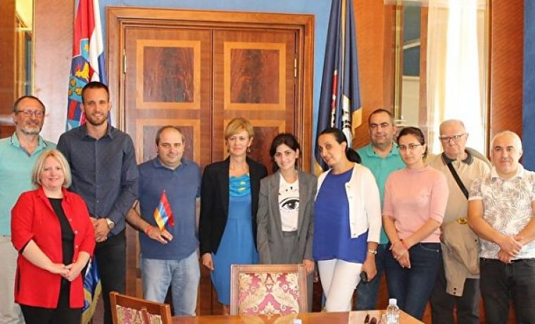 ARMENIJA_1567782661.JPG