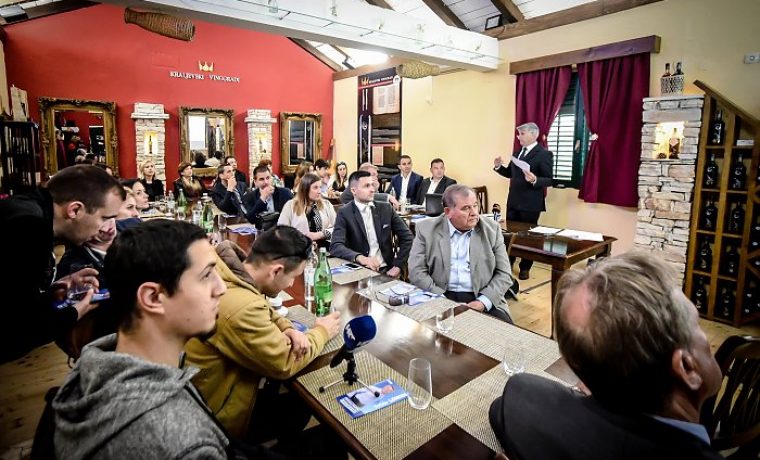 BOZIDAR_LONGIN_PREDSTAVLJANJE_PROGRAMA_1494091029.jpg Foto: PR foto