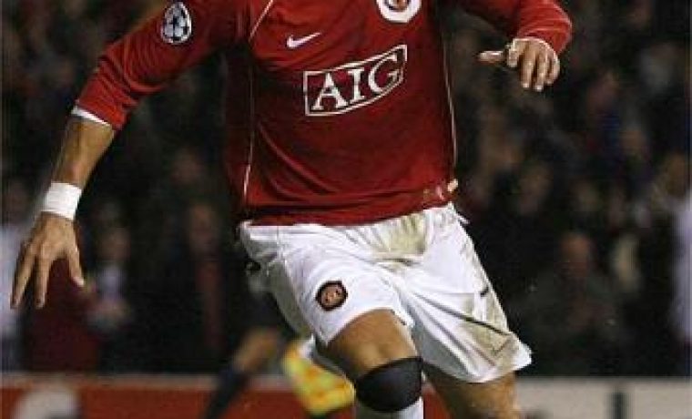Cristiano_Ronaldo_1207566149.jpg Cristiano_Ronaldo_1207566149.jpg