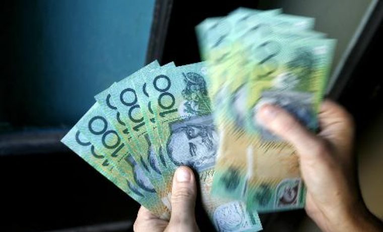 DOLAR_1243496841.jpg DOLAR_1243496841.jpg