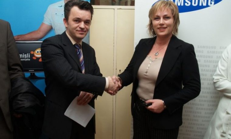 Donacija___Alan_Blass_i_Tatjana_Vukman_1235656147.jpg Foto: www.057info.hr (arhiva)