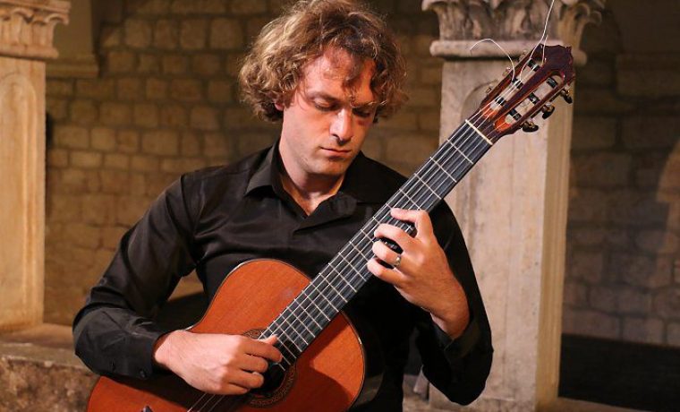 Gitarist_Petar_Čuli__1468996174.JPG Foto: pr foto