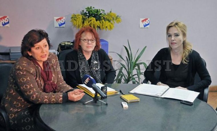 HNS_PRESS_01_1298617069.jpg