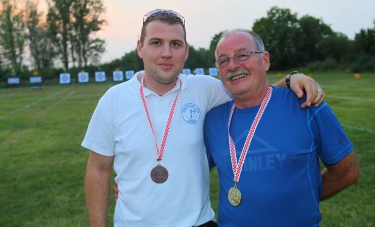 IMG_1453_1346752729.jpg IMG_1453_1346752729.jpg