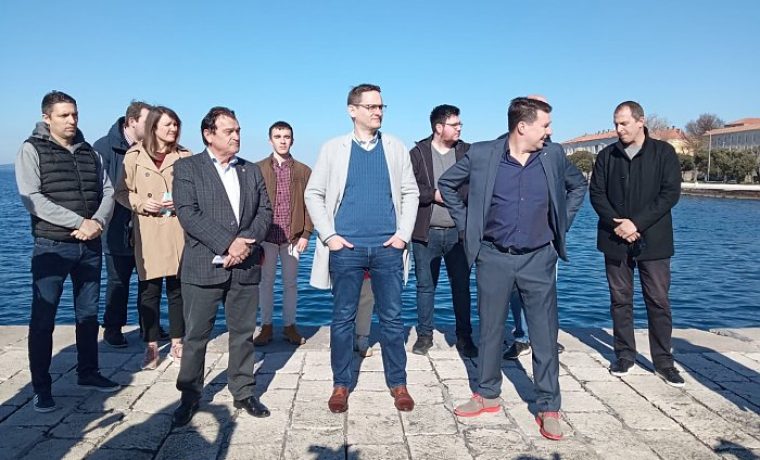 Foto: Srcem za Zadar