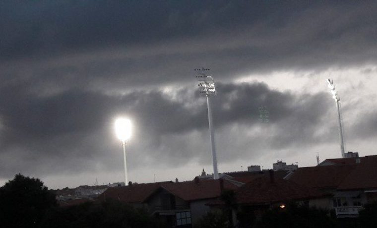 KIŠA__REFLEKTORI_1504373011.jpg Foto: 057 info