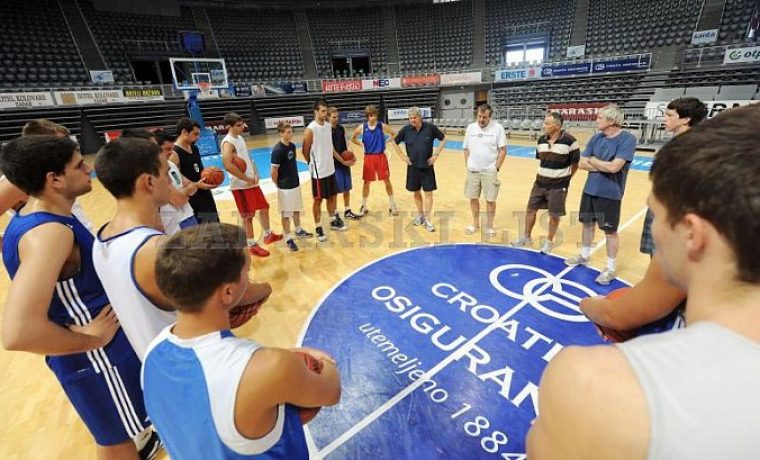 KK_ZADAR_PROZIVKA_160811_04_1313498361.jpg
