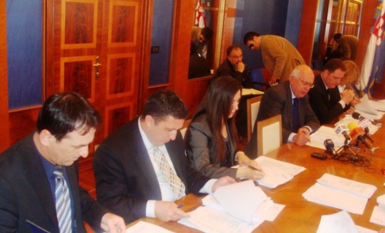 KOLEGIJ__vran_i__1268821592.JPG