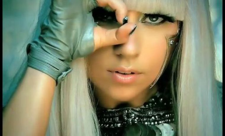 Lady_GaGa_1287064117.jpg