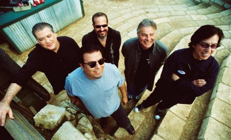 Los_lobos_1270481344.jpg