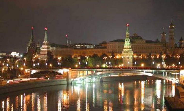 MoscowRiverNight_1219229378.jpg MoscowRiverNight_1219229378.jpg