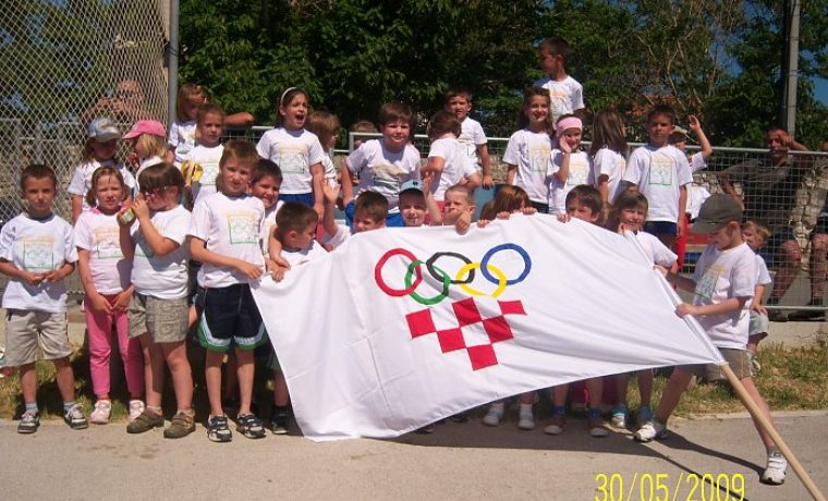 OLIM_1274776123.jpg