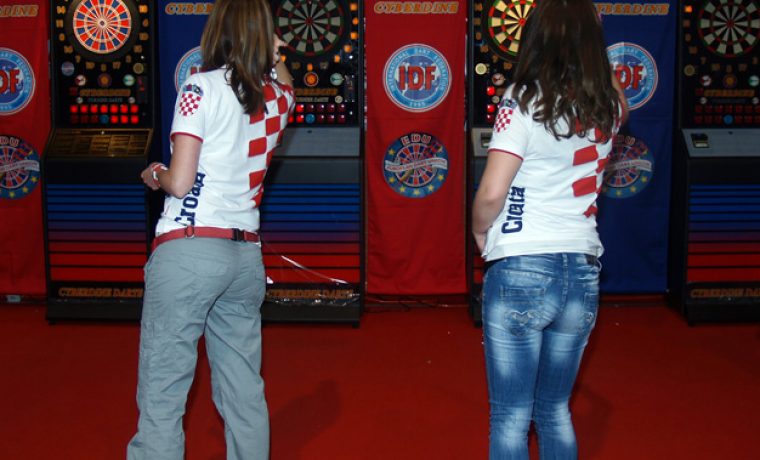 PIKADO_Cavar_i_Delic2_1306341401.jpg