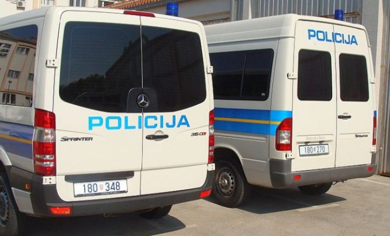 POLICIA_MASTER_3_1253881360.jpg Foto: www.057info.hr (b.t.)