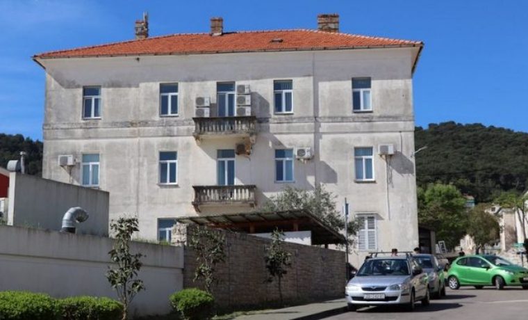 Foto: Naši školji