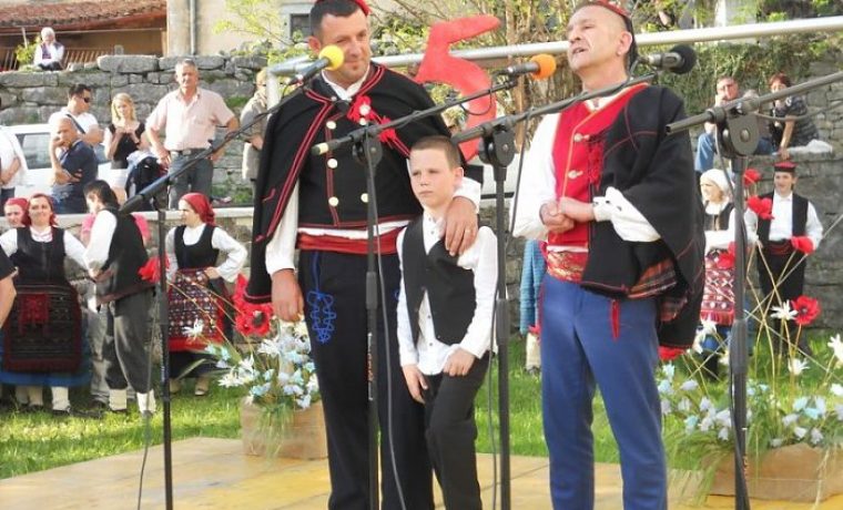 Pjeva_i_Livio_Marijan_i_Ivica_Dundovi__1338378967.jpg Pjeva_i_Livio_Marijan_i_Ivica_Dundovi__1338378967.jpg