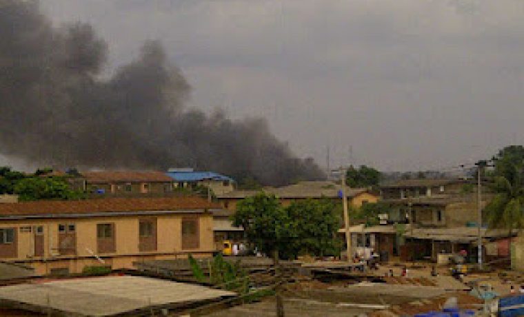 Plane_crash_in_Nigeria_1338743642.jpg