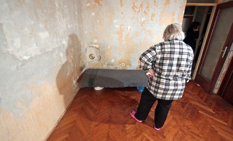 Pomoc_Baki_na_Bulevaru___0114201422_1389874299.JPG Foto: Zadarski list