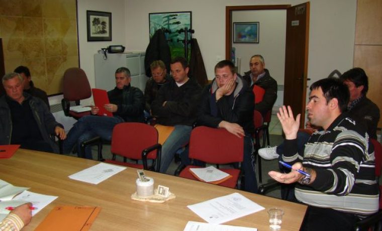 Privlaka_vijece_1300950606.JPG Privlaka_vijece_1300950606.JPG