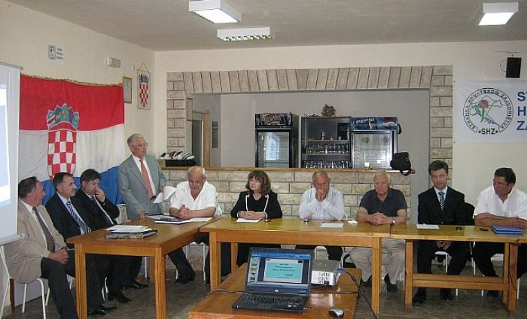SHZ_Gospodarsko_politi_ki_skup_1305963165.jpg