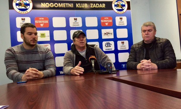 SIMUNIC_PREDSTAVLJANJE_1510670484.jpg Foto: Sport023.hr