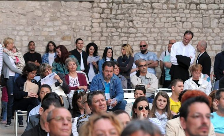 SMOTRA_KLAPA_1336203514.jpg