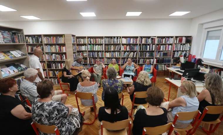 ŠTOKAJČA u Narodnoj knjižnici Kali_foto_udruga Stihovi i Note Foto: 057info