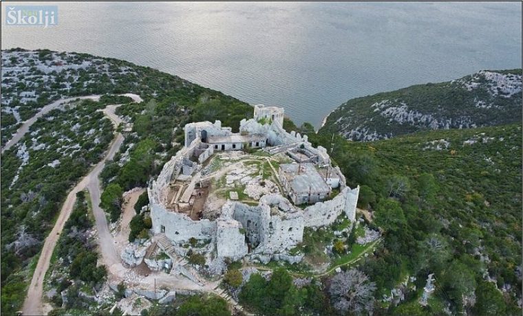 Foto: Naši školji
