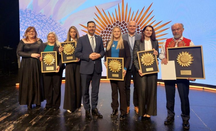 Suncokret PR foto