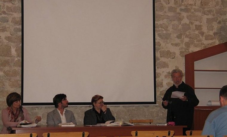 TMB_1369654254.jpg TMB_1369654254.jpg