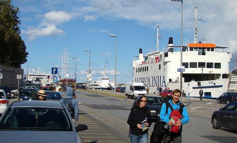 TURISTI5_1318155596.jpg Foto: 057info(I.Z.)