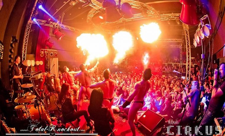 Tko_CIRKUS_show_5_1374495032.jpg