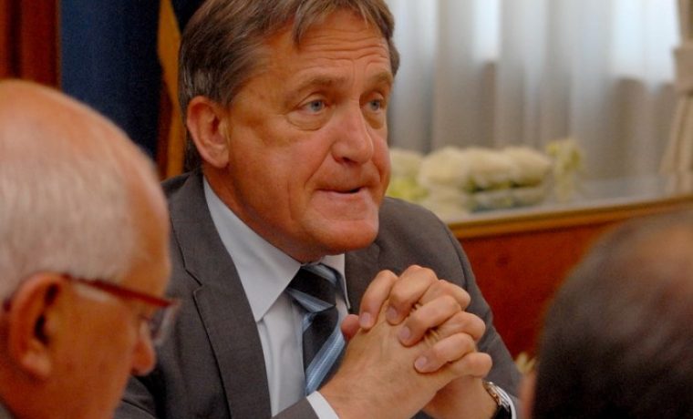 VID_0095_1432031939.JPG Foto: 057 info