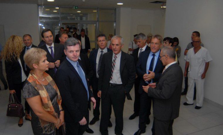 VID_1165_1473071168.JPG Foto: 057 info