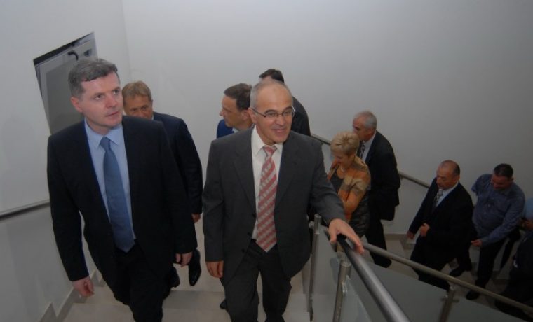 VID_1171_1473071198.JPG Foto: 057 info